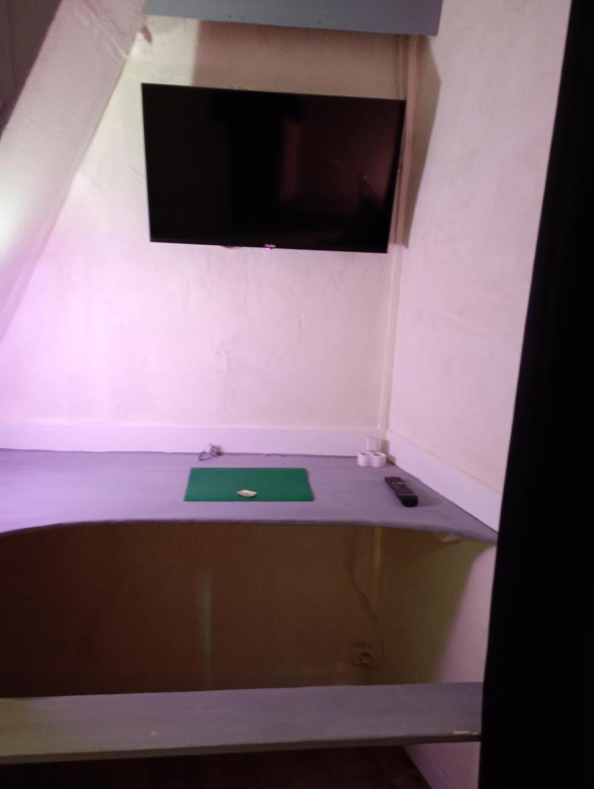 Appartement Duplex Center Thiers - Clermont-Ferrand - Lyon - Free Parking - Self-Check-In Extérieur photo